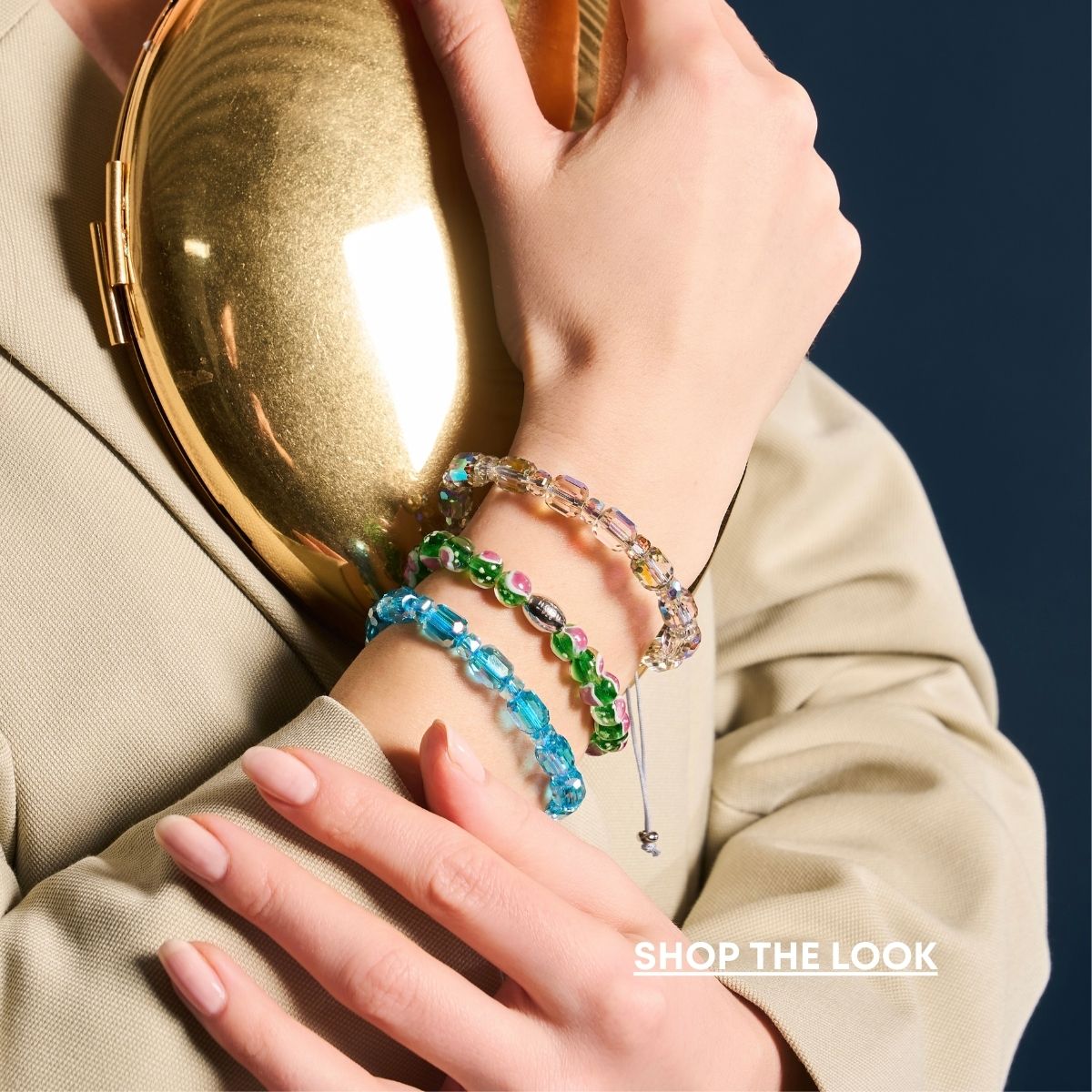 ARMBAND DES MONATS & FREUNDE