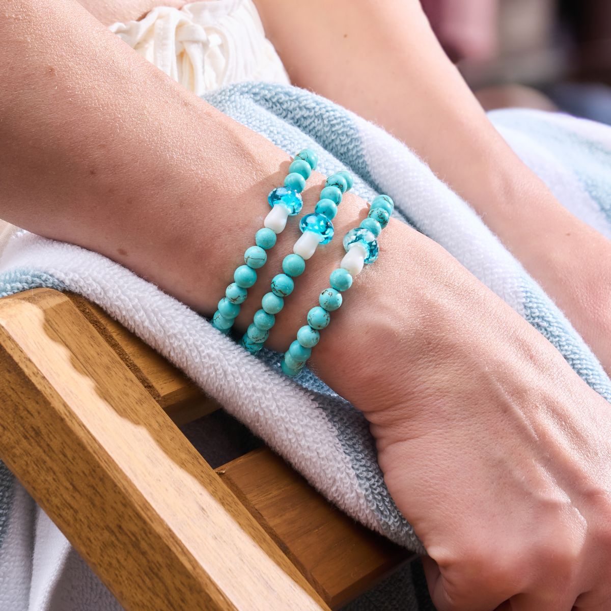 ARMBAND DES MONATS & FREUNDE