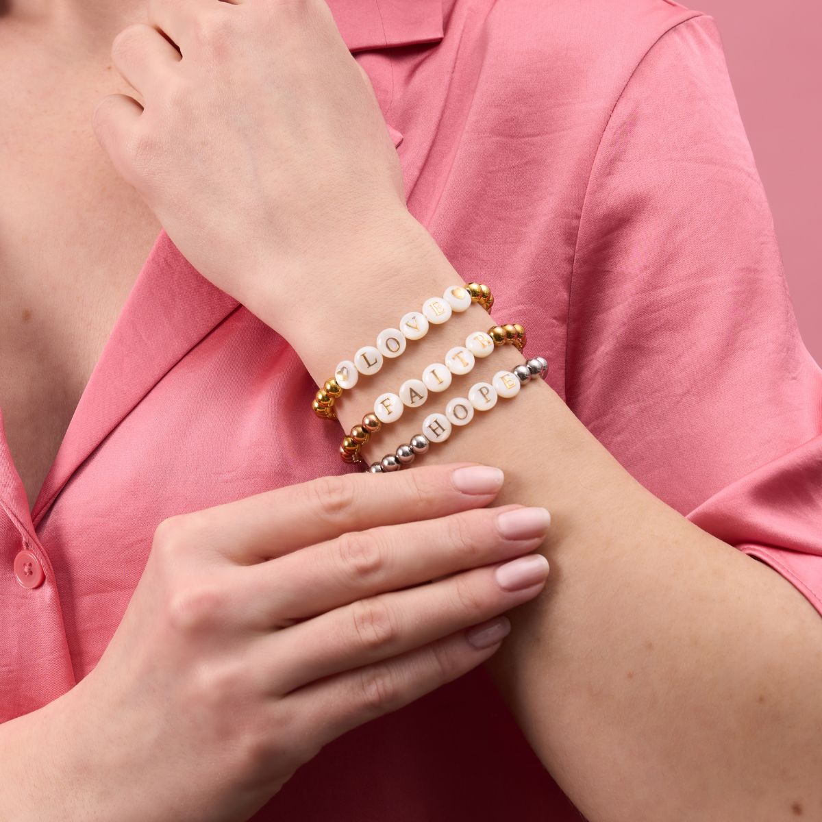 DIE ARMBÄNDER DER KONZERTÄRA