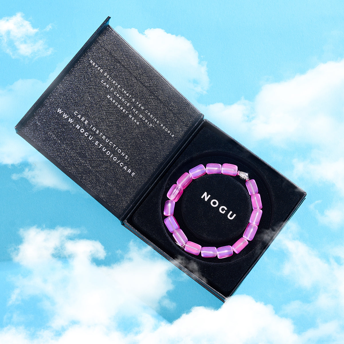 ARMBAND DES MONATS & FREUNDE