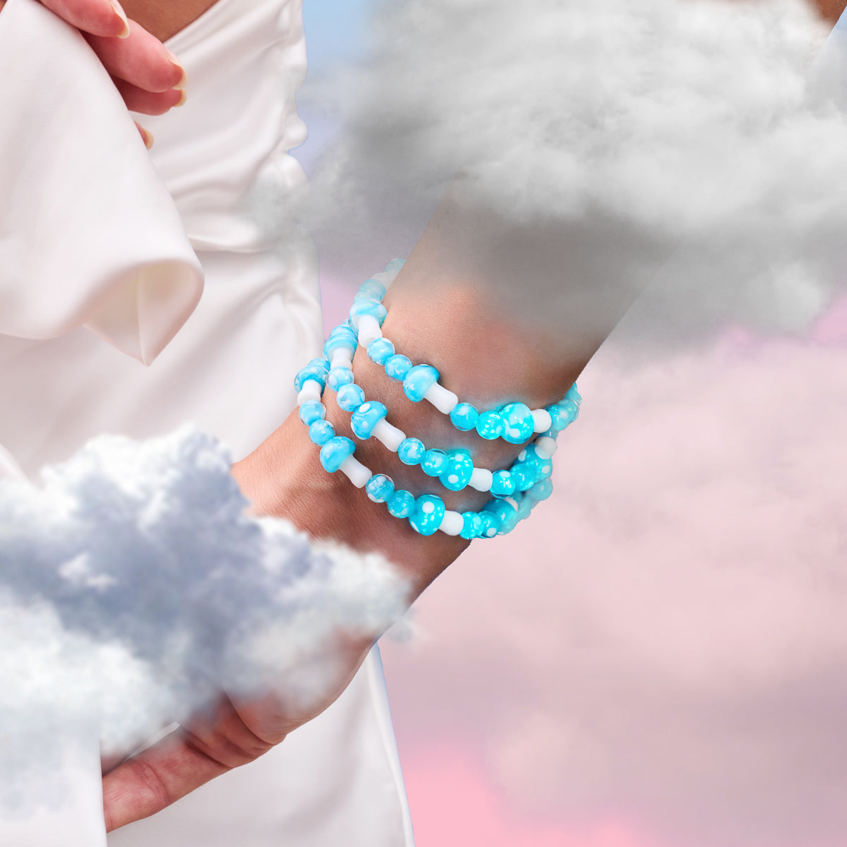 ARMBAND DES MONATS & FREUNDE