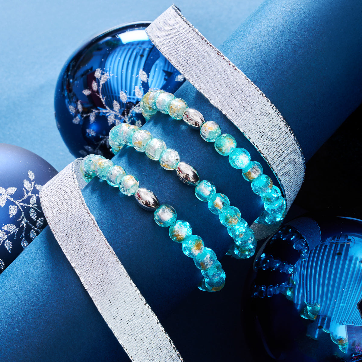 ARMBAND DES MONATS & FREUNDE