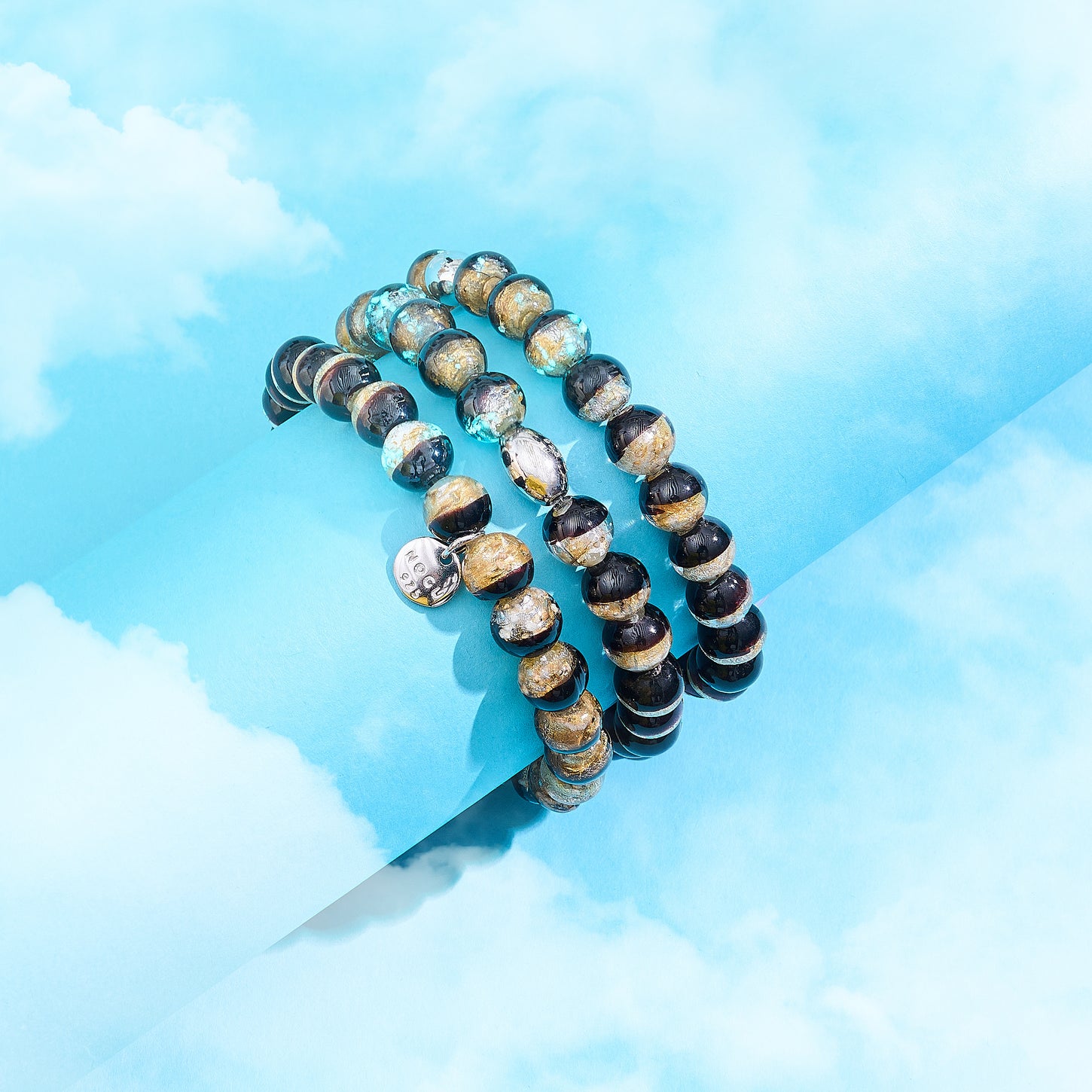 ARMBAND DES MONATS & FREUNDE