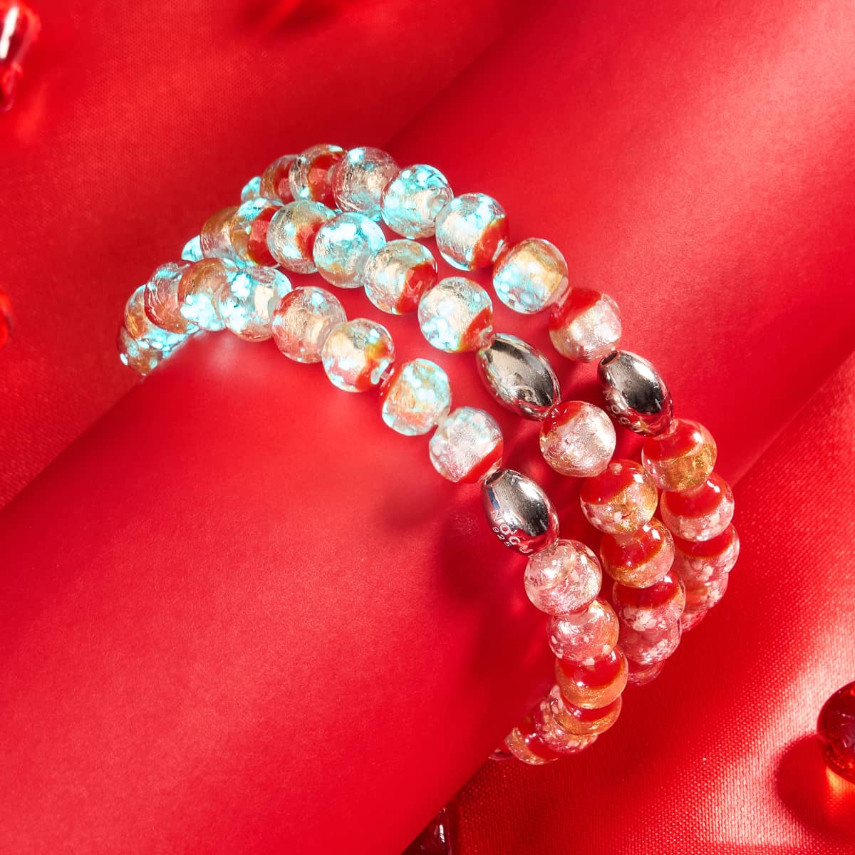 ARMBAND DES MONATS & FREUNDE
