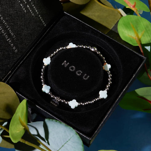 Nebelige Wiese | Silber | Kleeblatt-Essenz-Armband
