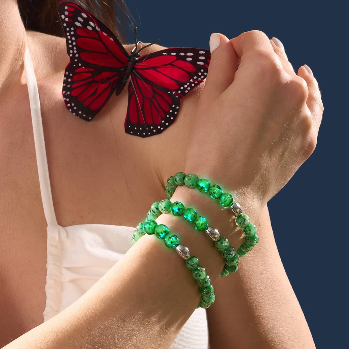 ARMBAND DES MONATS & FREUNDE