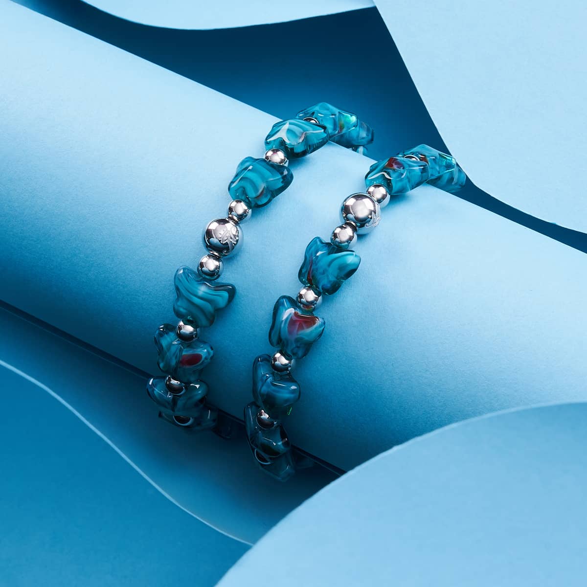 ARMBAND DES MONATS & FREUNDE