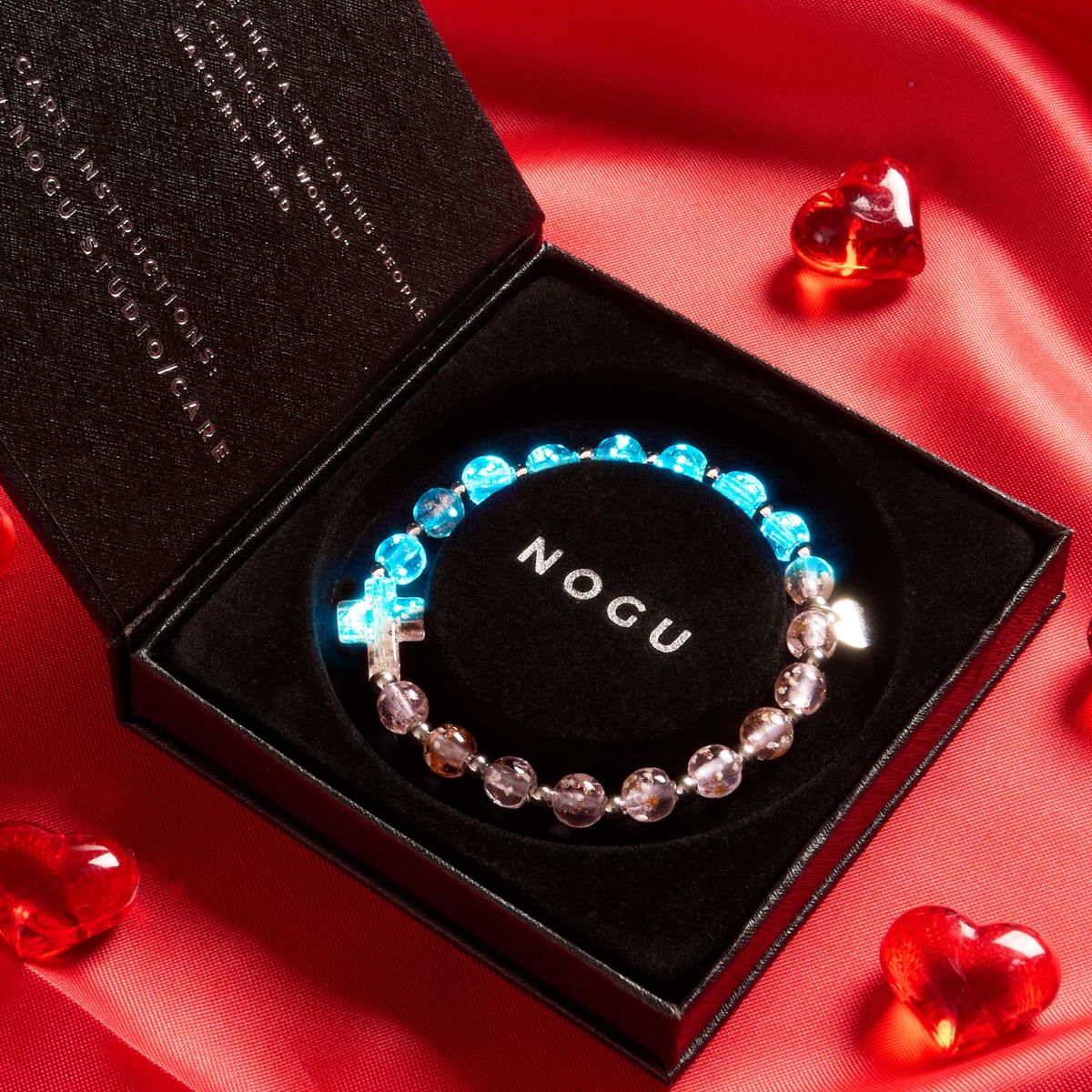 ARMBAND DES MONATS & FREUNDE