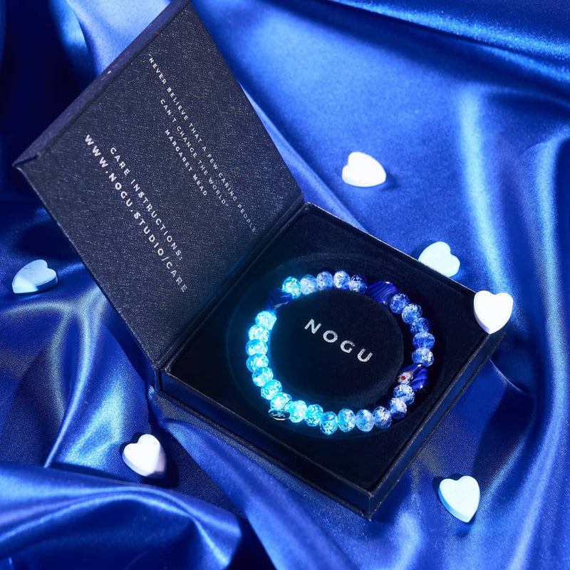 Ultramarin | 925er Sterlingsilber | Armband mit leuchtenden Farbverlaufsherzen