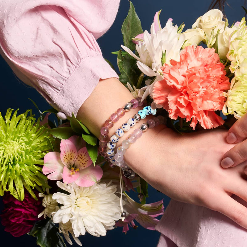 Sternenlichtwellen | Silber | Glühwürmchen-Glas-Makramee-Armband