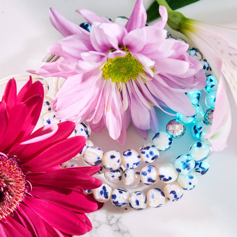 Sternenlichtwellen | Silber | Glühwürmchen-Glas-Makramee-Armband