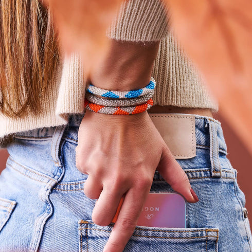 Leichte Wolken | Himalaya-Glasperlenarmband