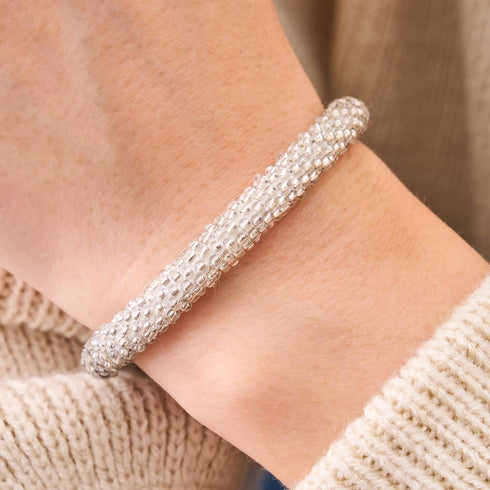 Leichte Wolken | Himalaya-Glasperlenarmband