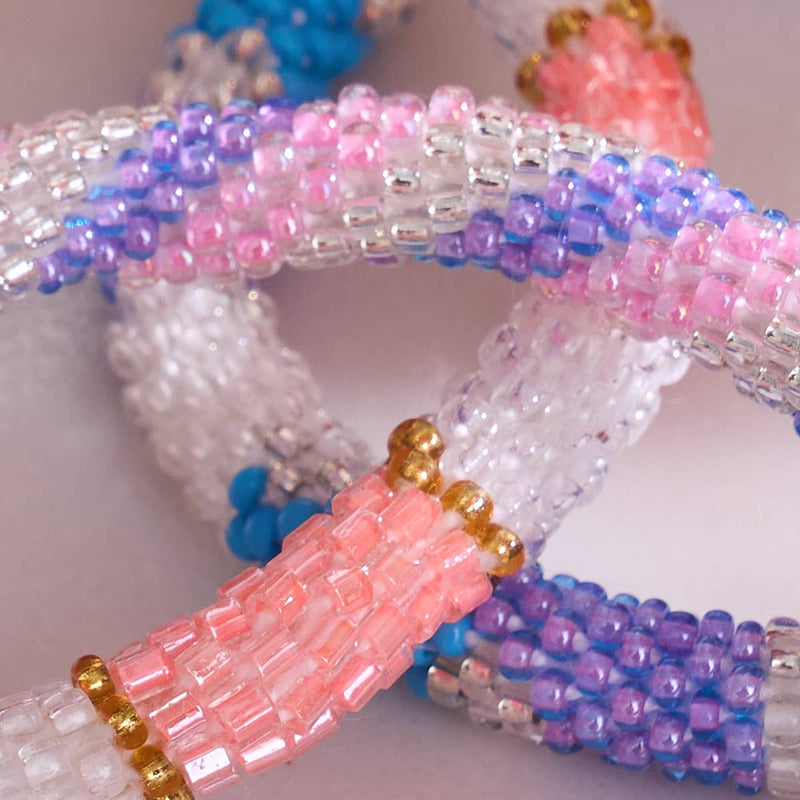 Schneekegel | Himalaya-Glasperlenarmband