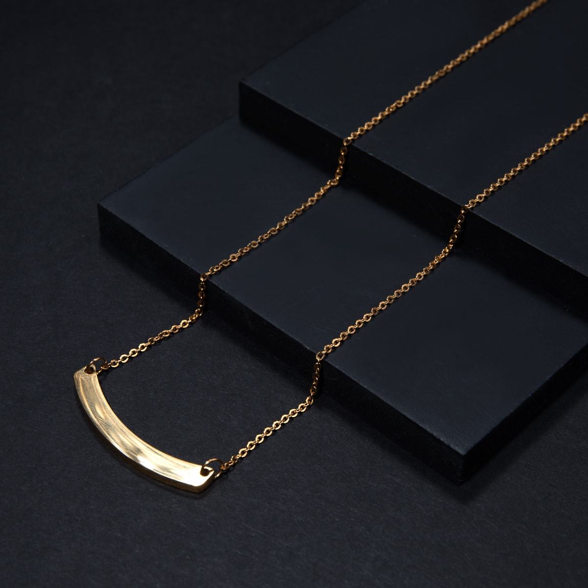 Gebogener minimalistischer Balken | 18 Karat Gold | Halskette