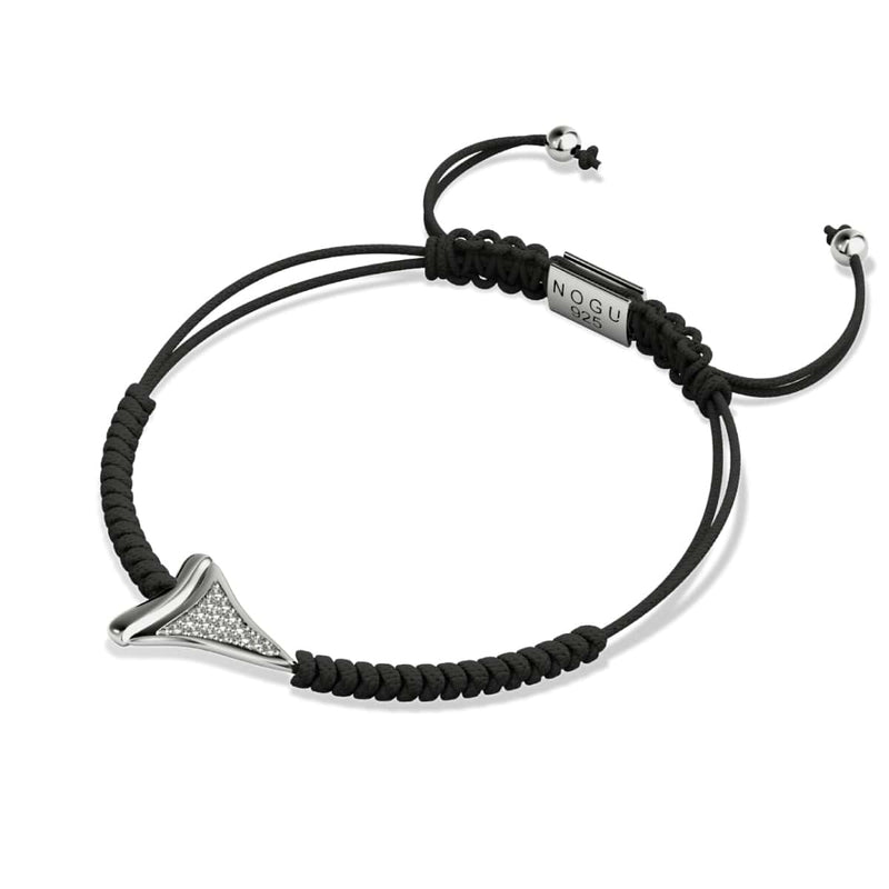 Schwarzes Makramee-Armband mit Haifischzahn von Lauren Howe | 925er Sterlingsilber | Kristall