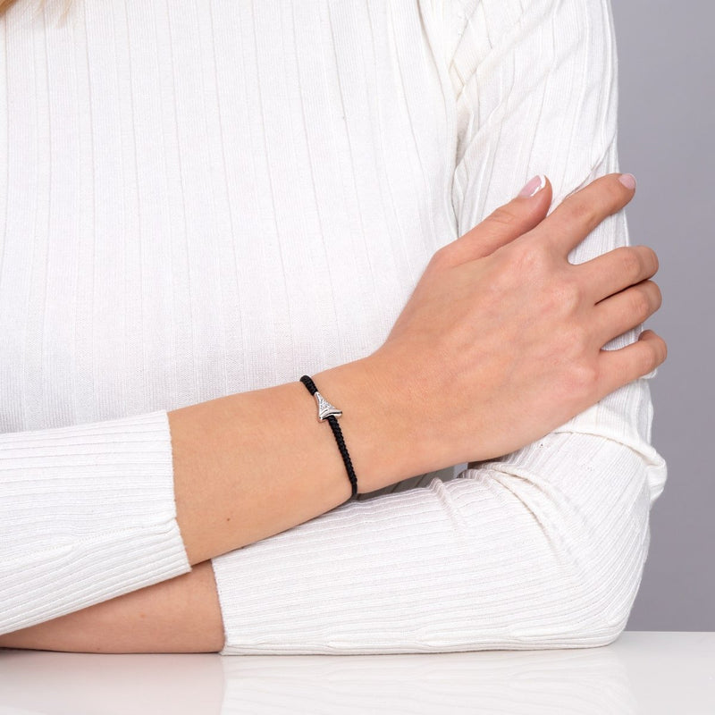 Schwarzes Makramee-Armband mit Haifischzahn von Lauren Howe | 925er Sterlingsilber | Kristall