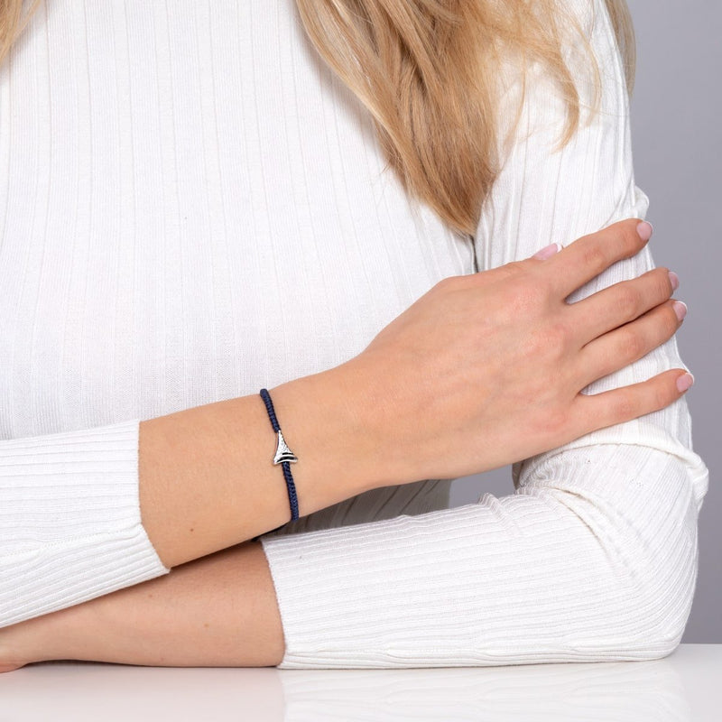 Haifischzahn-Marineblaues Makramee-Armband von Lauren Howe | 925er Sterlingsilber | Kristall