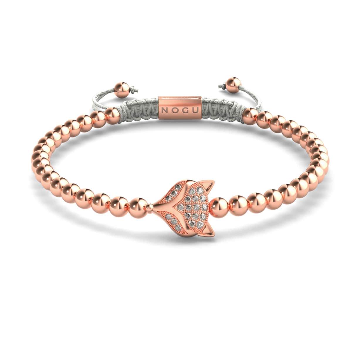 Kristallfuchs | 18 Karat Roségold | Weiß | Makramee Charmballa Armband