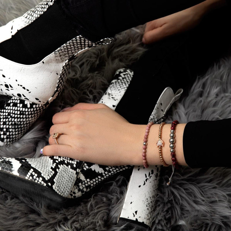 Kristallfuchs | 18 Karat Roségold | Weiß | Makramee Charmballa Armband