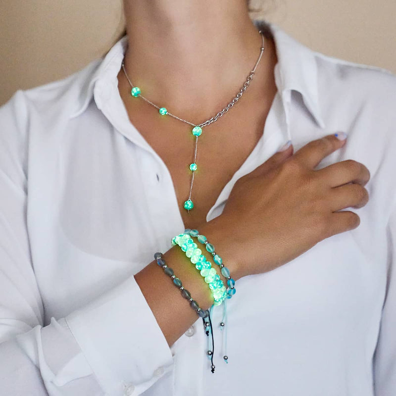 In die Wolken | Himmelblau x Elfenbein | Doppeltes Glühwürmchen-Glasarmband