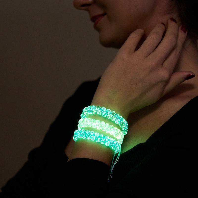 Lila Felder | Immergrün x Flieder | Doppeltes Glühwürmchen-Glasarmband