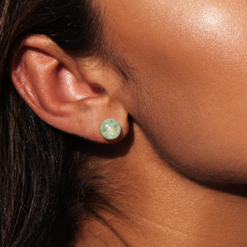 Immergrün | 925 Sterling Silber | Glühwürmchen-Glas-Ohrstecker