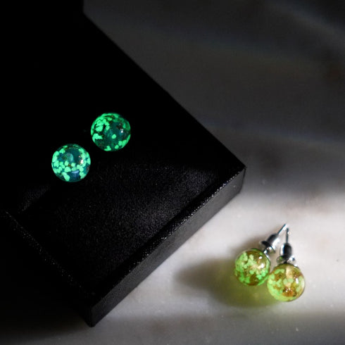 Indigo | 925er Sterlingsilber | Glühwürmchen-Glas-Ohrstecker