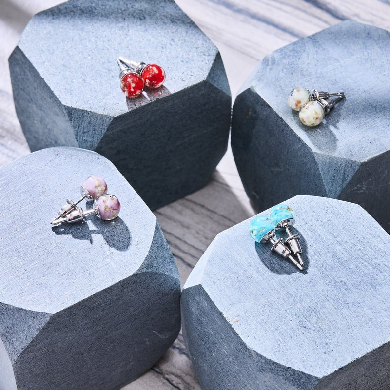 Elfenbein | 925er Sterlingsilber | Mini-Glühwürmchen-Ohrstecker aus Glas