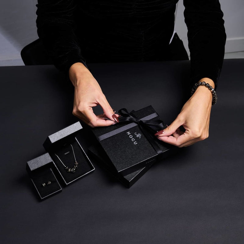 Obsidian | 925er Sterlingsilber | Glühwürmchen-Glas-Ohrstecker