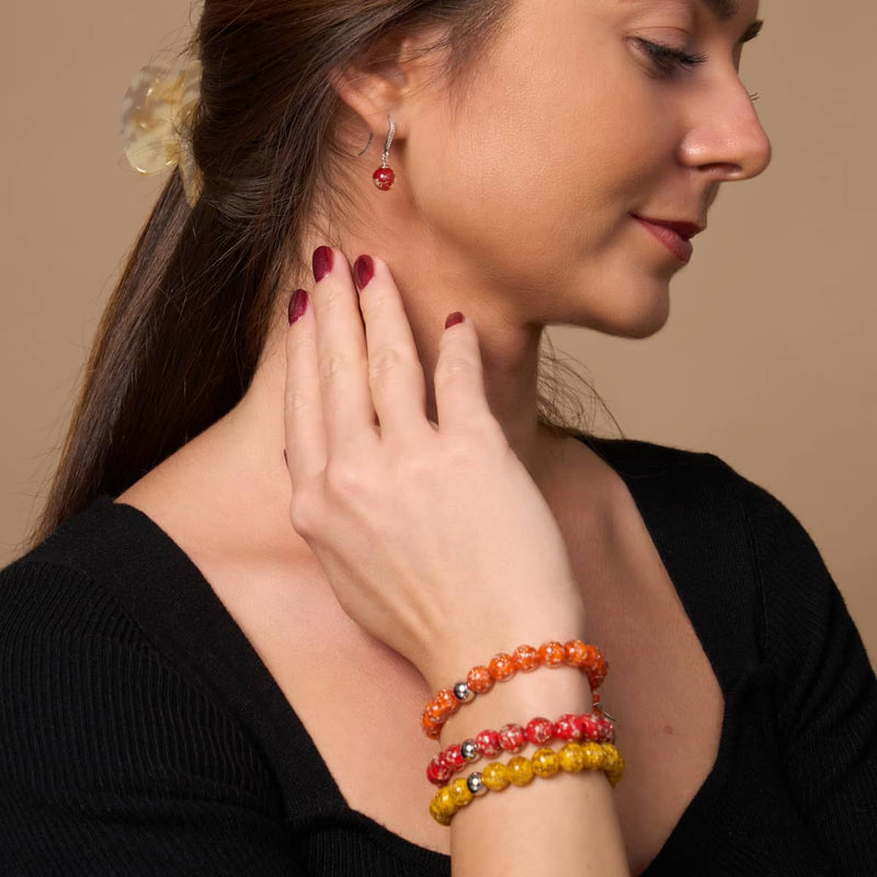 Rubin | 925er Sterlingsilber | Glühwürmchen-Glas-Huggie-Ohrringe