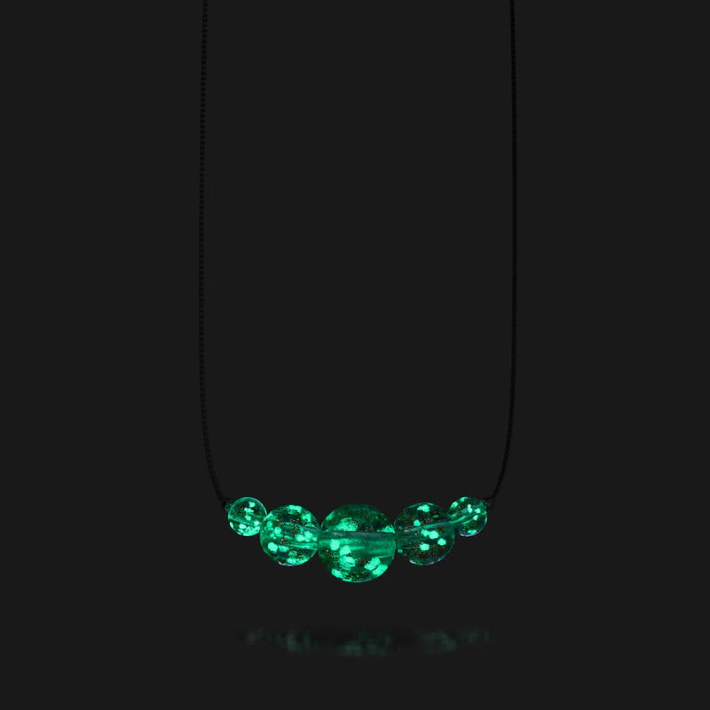 Alabaster | 925er Sterlinggold Vermeil | Glühwürmchen-Glas-Halskette mit Unendlichkeitsverschluss