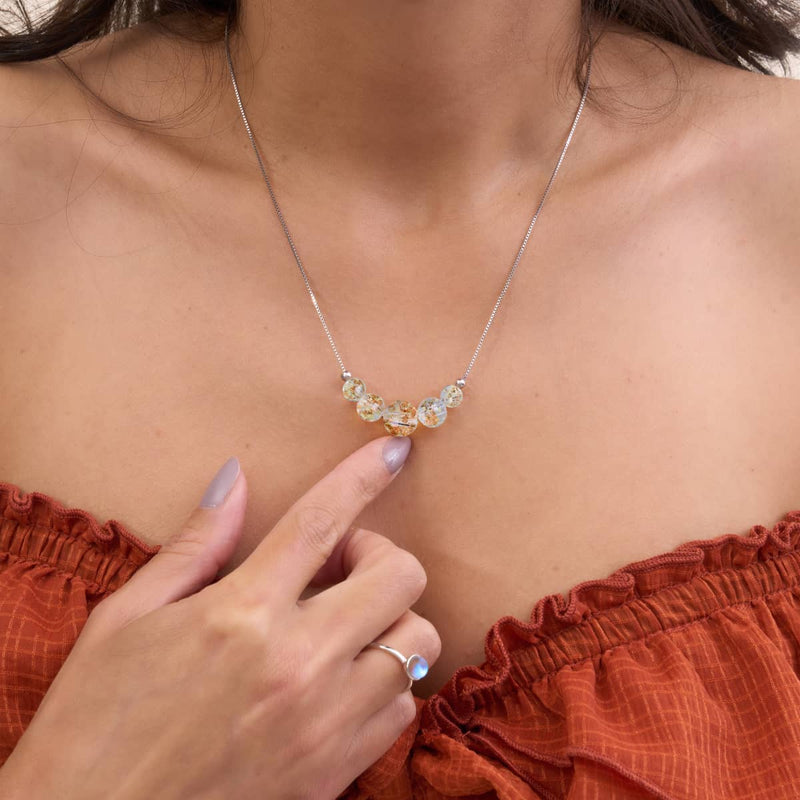 Alabaster | 925er Sterlingsilber | Glühwürmchen-Glas-Halskette mit Unendlichkeitsverschluss