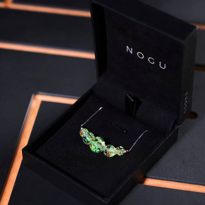 Alabaster | 925er Sterlingsilber | Glühwürmchen-Glas-Halskette mit Unendlichkeitsverschluss