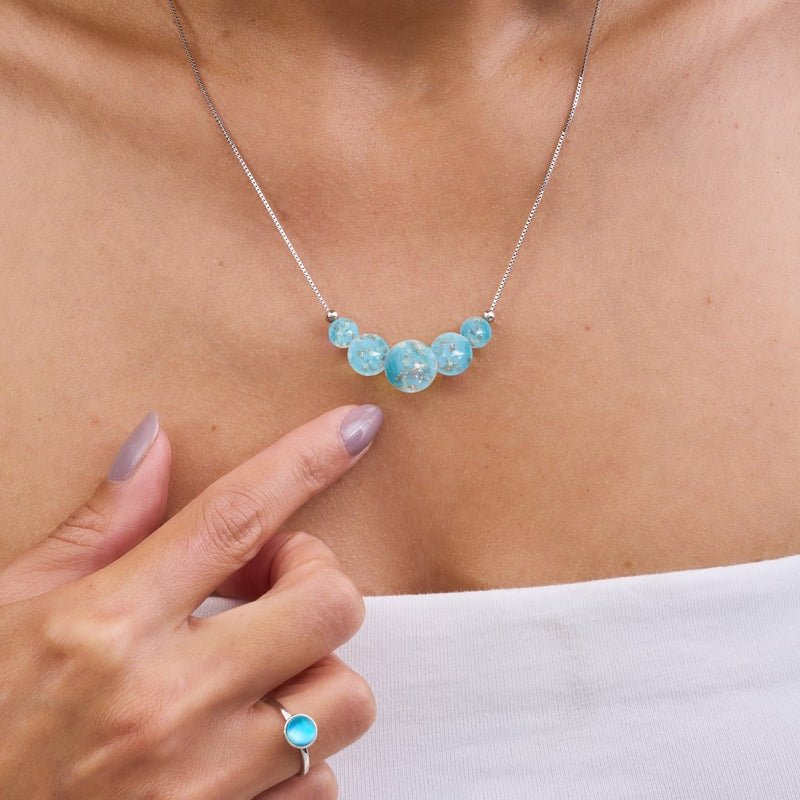 Himmelblau | 925er Sterlingsilber | Glühwürmchen-Glas-Halskette mit Unendlichkeitsverschluss