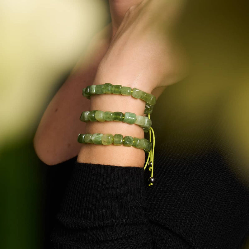 Olivenquarz | Silber | Edelstein-Kieselstein-Makramee-Armband