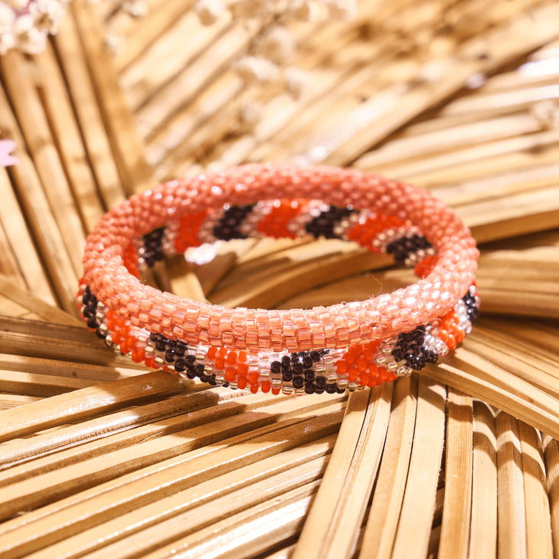 Clementinenwelle | Himalaya-Glasperlenarmband