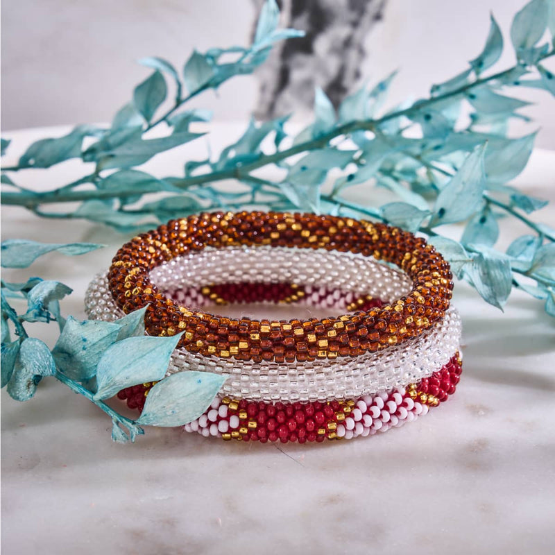 Ruby Soho | Himalaya-Glasperlenarmband