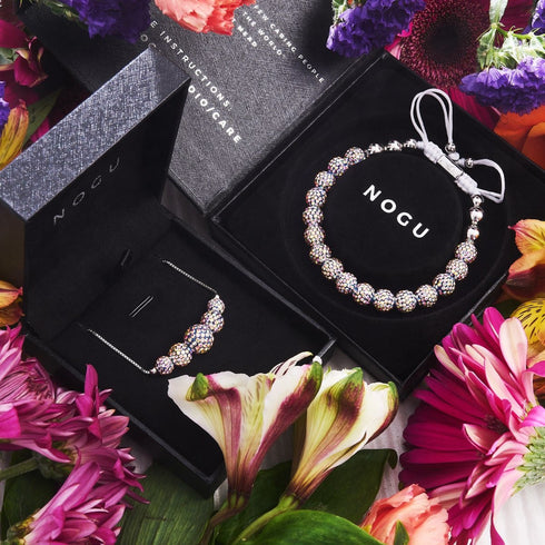 Mitternachtskonfetti-Kristall | 925er Sterlingsilber | Kikiballa-Halskette mit Unendlichkeitsverschluss