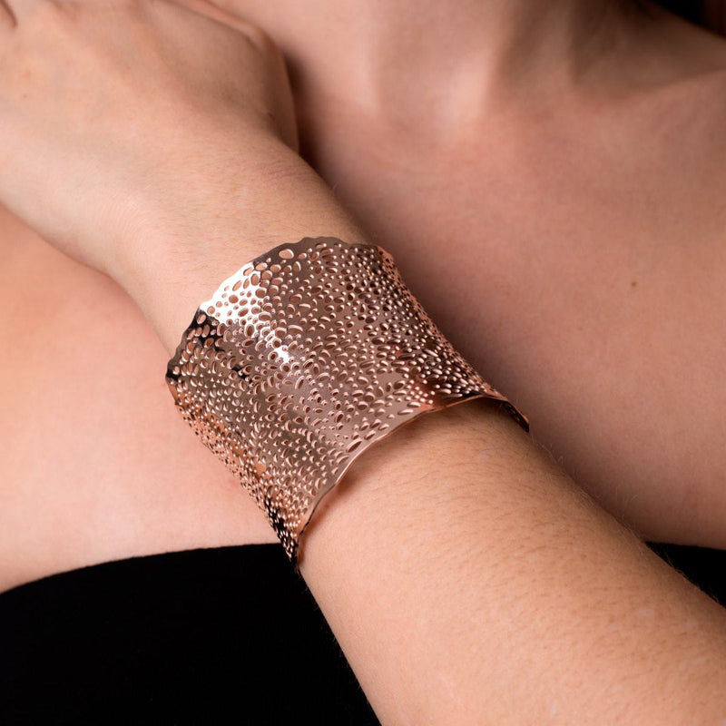 Koralle | 18 Karat Roségold | Lasergeschnittene Manschette