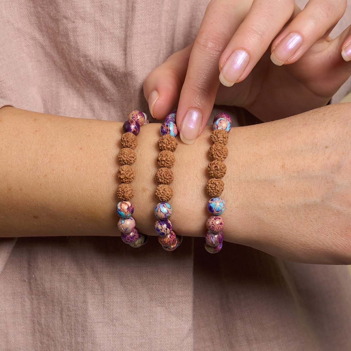Gaia | Lila Regalit x Rudraksha | Mala-Armband