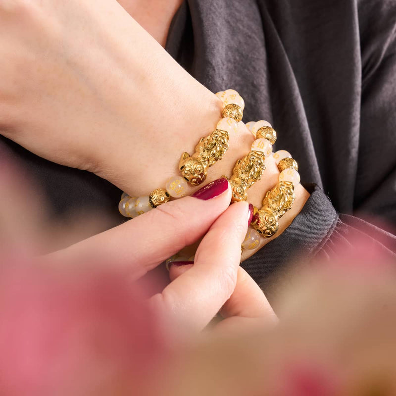 Pixiu Feng Shui Armband | GOLD Element | Weißer Achat x 18 Karat Gold