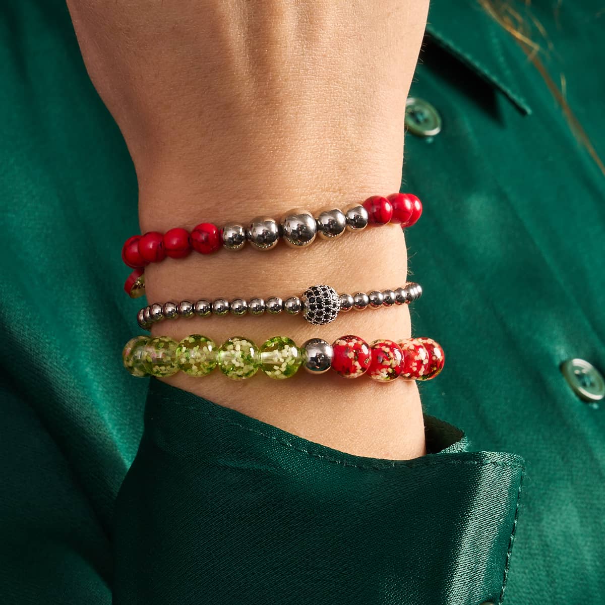 Schwarzes Kristallpflaster | Weihnachtsmann-Charm-Armband