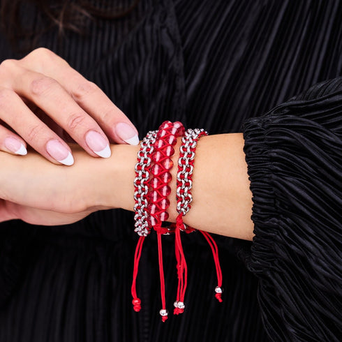 Silber und rote Emaille | Kismet Links | Makramee Weihnachtsmann Armband