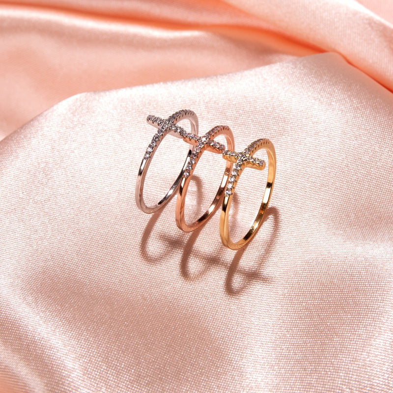 Gesegnet | Roségold Vermeil | CZ Diamant Kreuz Ring