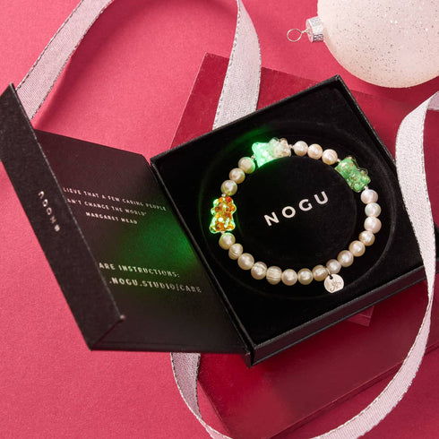 Bärenweihnacht | Silber | Perlen x Glühwürmchen-Glasbär-Armband 