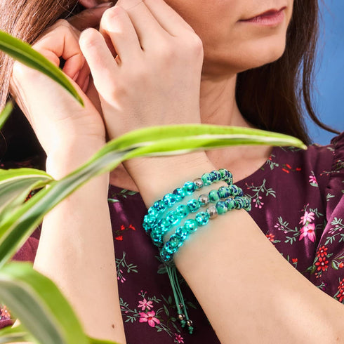 Blaue Minze | Silber | Glühwürmchen-Glas-Makramee-Armband