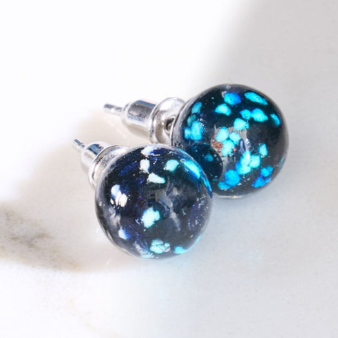 Pechschwarz | 925 Sterling Silber | Glühwürmchen-Glas-Ohrstecker 