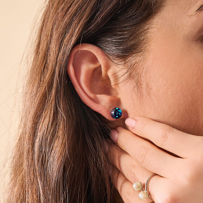 Pechschwarz | 925 Sterling Silber | Glühwürmchen-Glas-Ohrstecker 