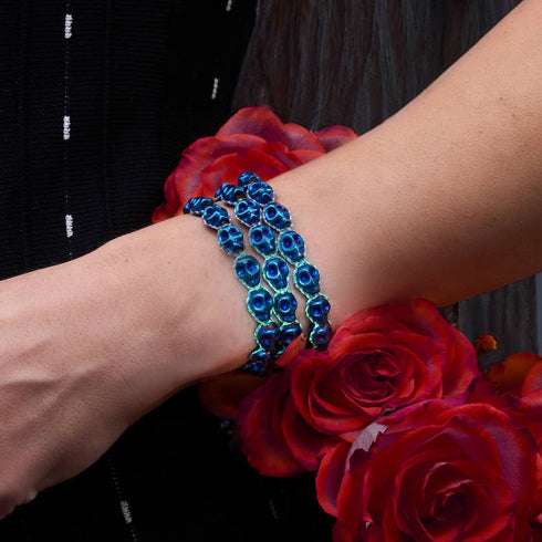 Mitternachts-Fata Morgana | Kobaltblaue Totenköpfe x Blaues GloWeave | Makramee-Armband 